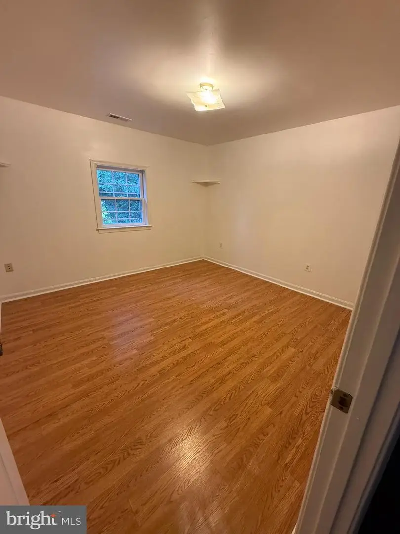 2083 Old Sawmill Ln, Amissville, VA 20106 - #2