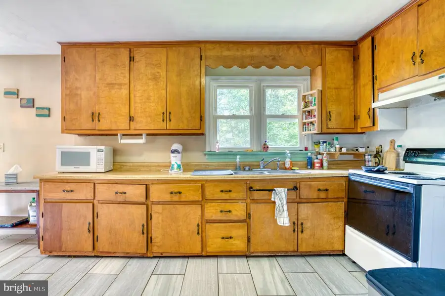 8497 Kilby Woods Dr, Culpeper, VA 22701 - #3