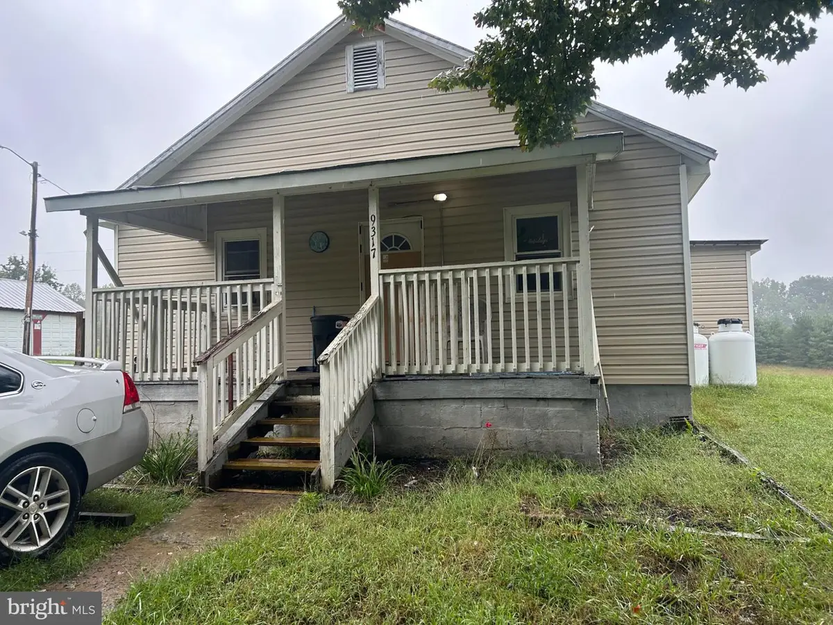 9317 Weslyn Dr, Rixeyville, VA 22737 - #1
