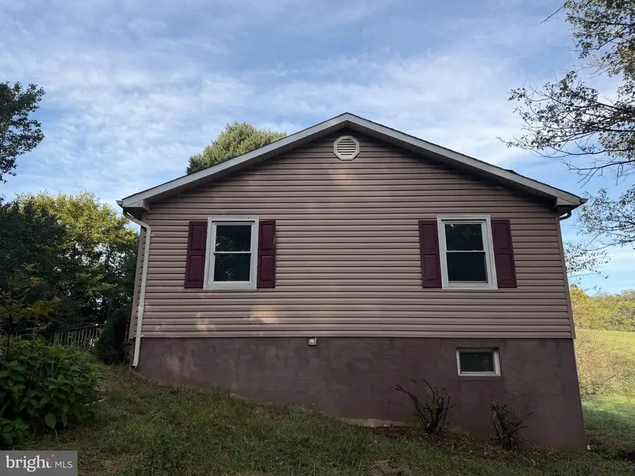 11235 Muddy Run Ln, Culpeper, VA 22701 - #2