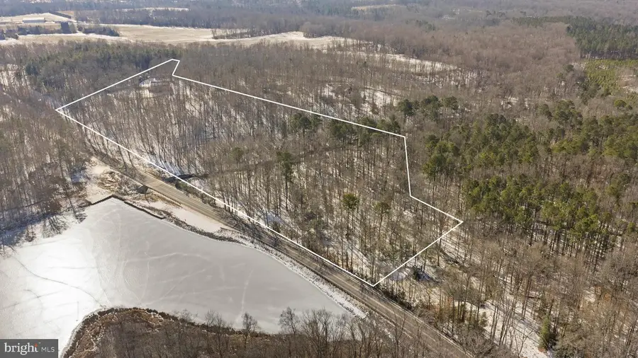 15285 Woodslane Rd, Woodford, VA 22580 - #2