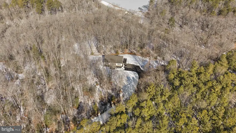 15285 Woodslane Rd, Woodford, VA 22580 - #3