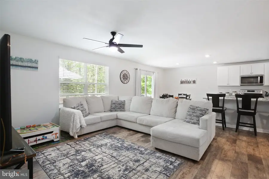 17447 Jackson Dr, Bowling Green, VA 22427 - #3