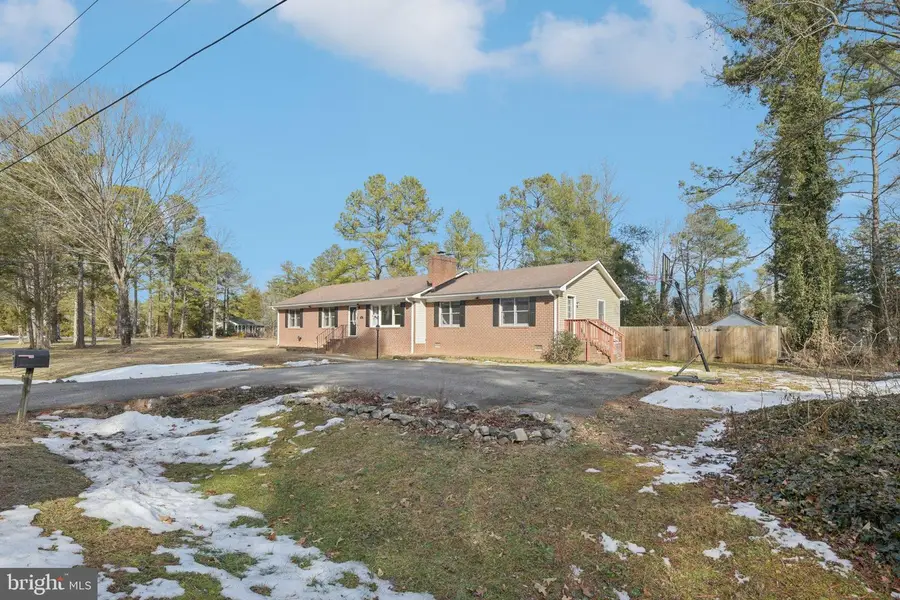 736 Annapolis Dr, Ruther Glen, VA 22546 - #3