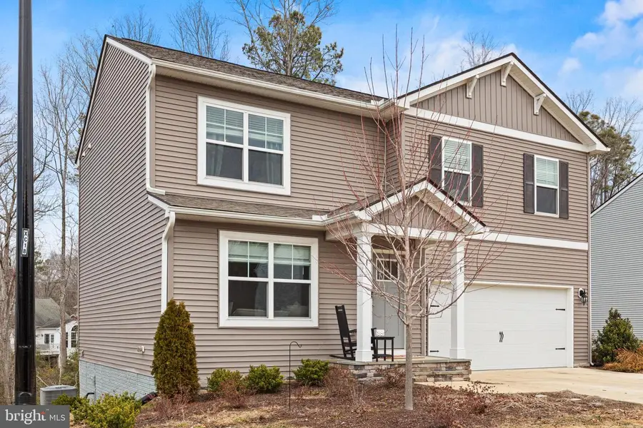 18049 Jackson Dr, Bowling Green, VA 22427 - #2