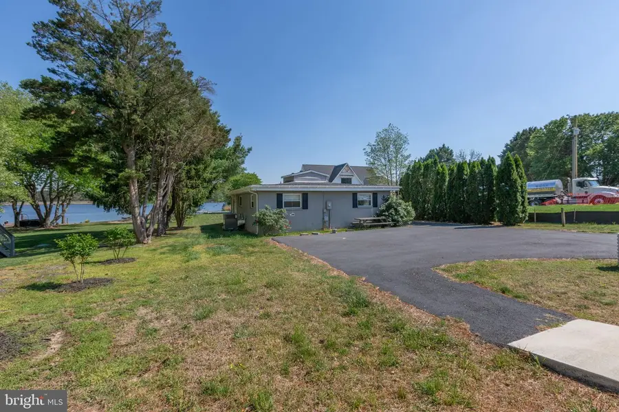 68 Saratoga Cv, Ruther Glen, VA 22546 - #3