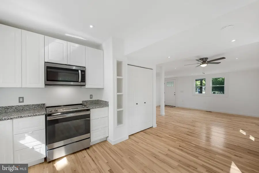 7310 Macedonia Rd, Woodford, VA 22580 - #2