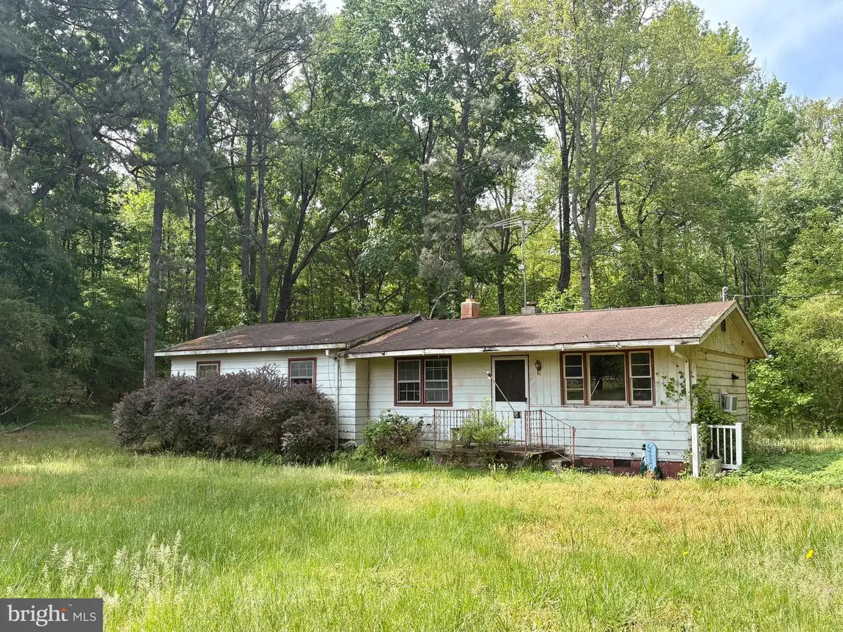 17194 New Baltimore Rd, Milford, VA 22514 - #1