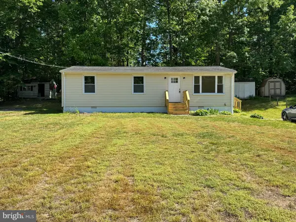 17088 Elm St, BOWLING GREEN, VA 22427