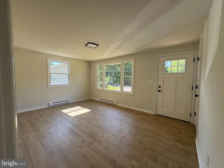 17088 Elm St, Bowling Green, VA 22427 - #3