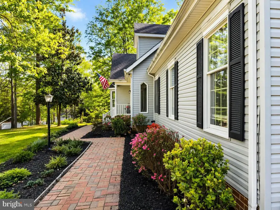 999 Lake Heritage Dr, Ruther Glen, VA 22546 - #2