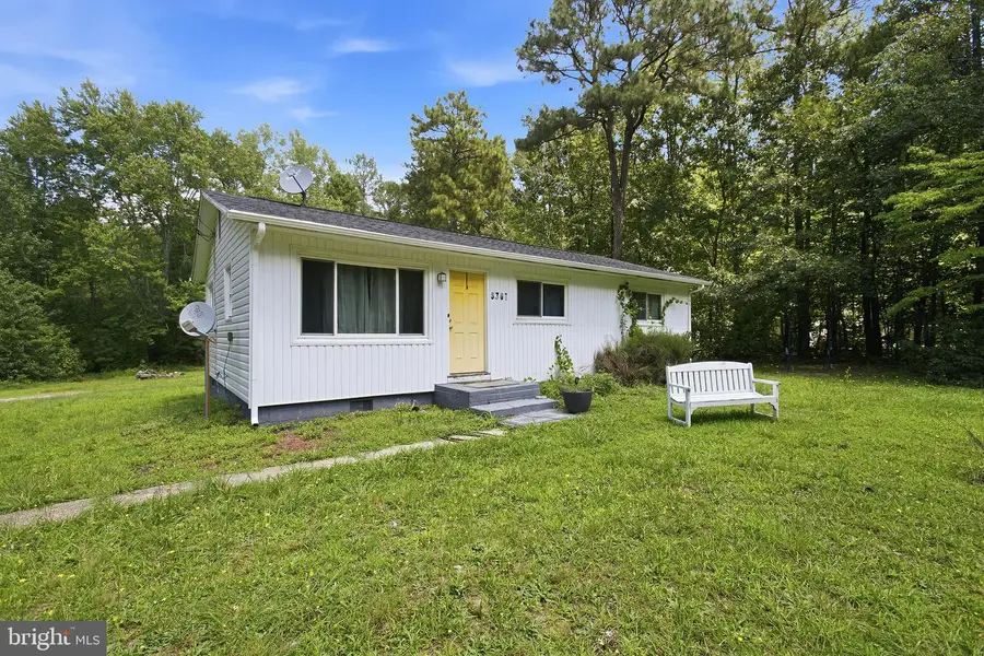 9301 Ladysmith Rd, Ruther Glen, VA 22546 - #2