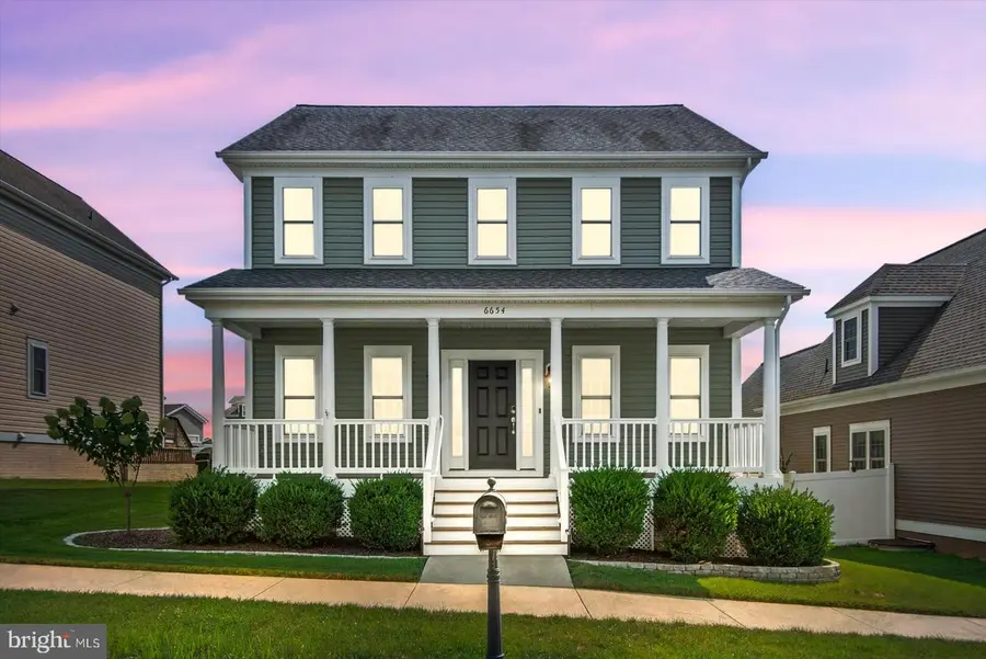 6654 Sacagawea St, Ruther Glen, VA 22546 - #3
