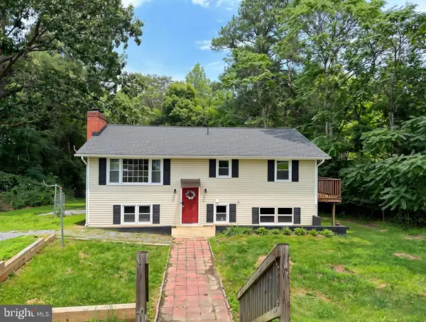 20121 Sparta Rd, MILFORD, VA 22514
