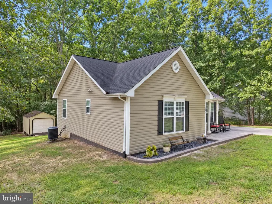205 Land Or Dr, Ruther Glen, VA 22546 - #2