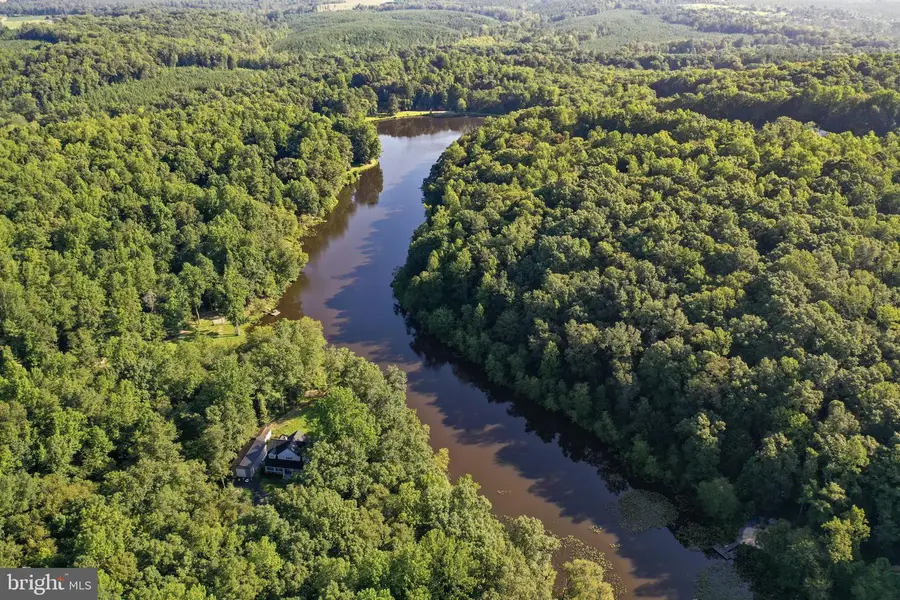 34 Purkins Ct, Tappahannock, VA 22560 - Image #2