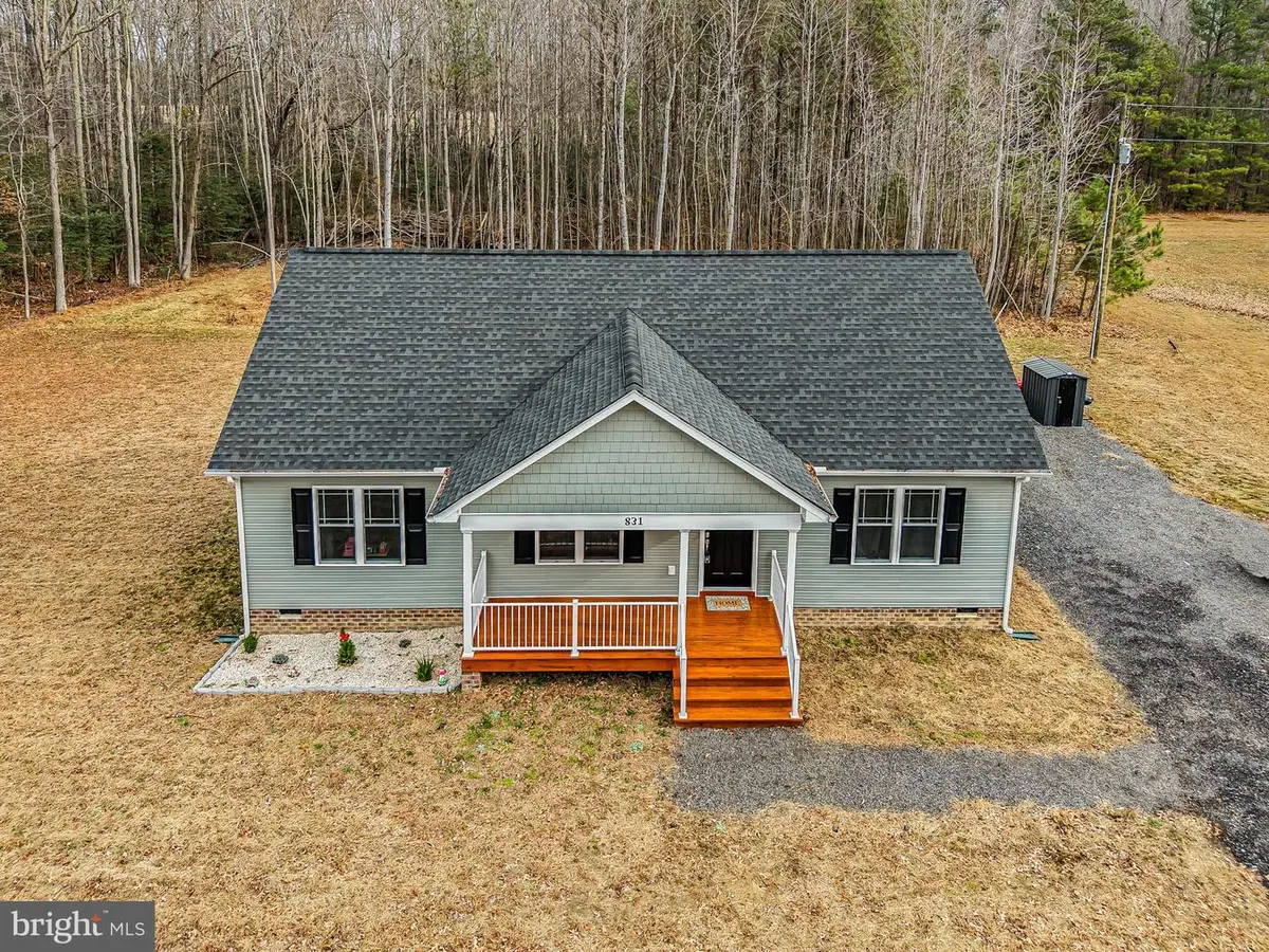 831 Rose Mount Rd, Hustle, VA 22476 - Image #1