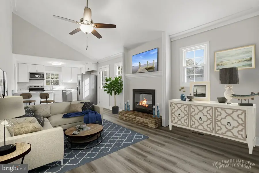 192 E Banbury Rd, Tappahannock, VA 22560 - #2