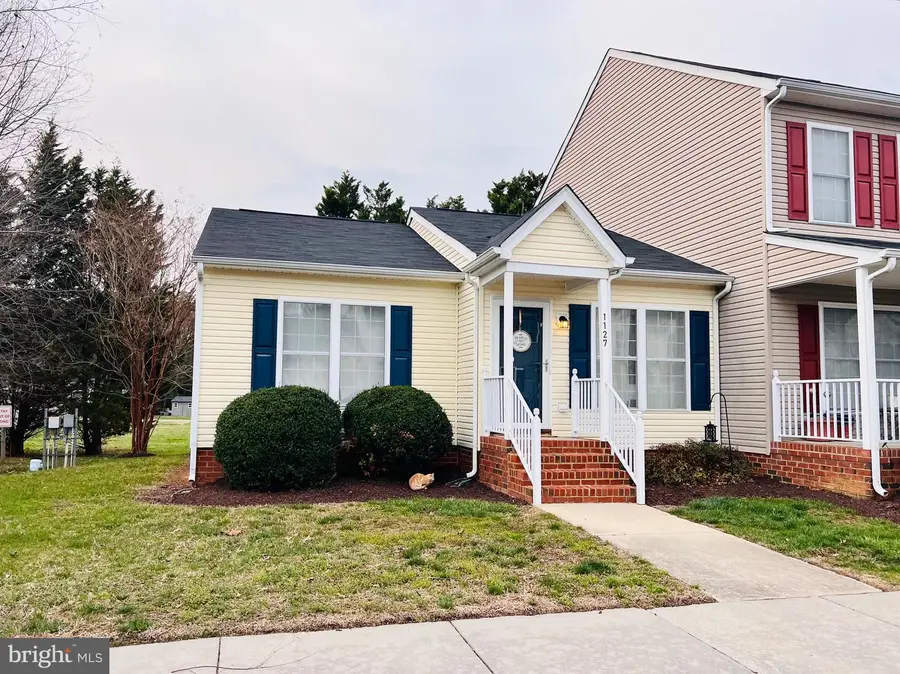 1127 Settlers Landing Dr #47, Tappahannock, VA 22560 - #3