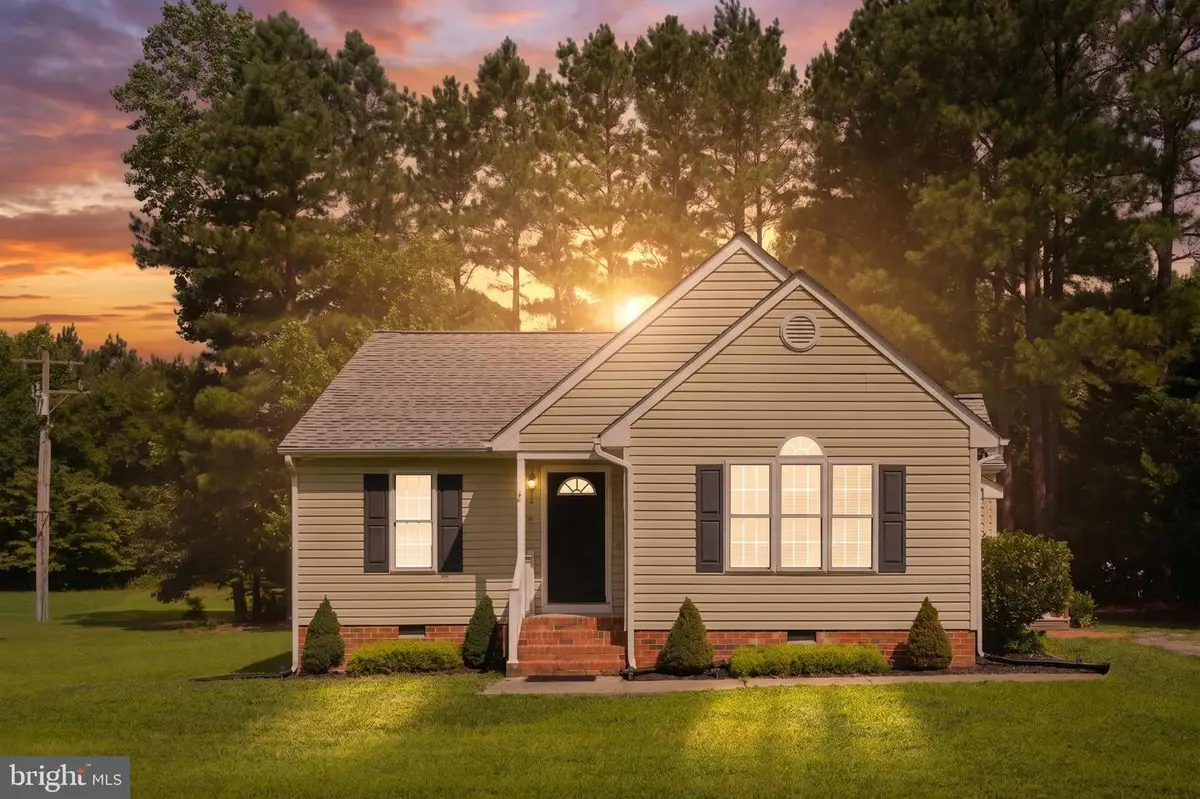 151 Deep Landing Rd, Tappahannock, VA 22560 - #1