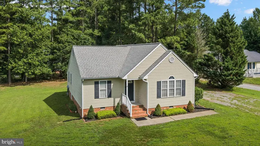 151 Deep Landing Rd, Tappahannock, VA 22560 - #2