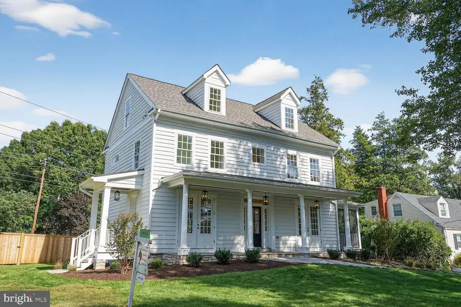 812 Fulton Ave, Falls Church, VA 22046 - Image #2