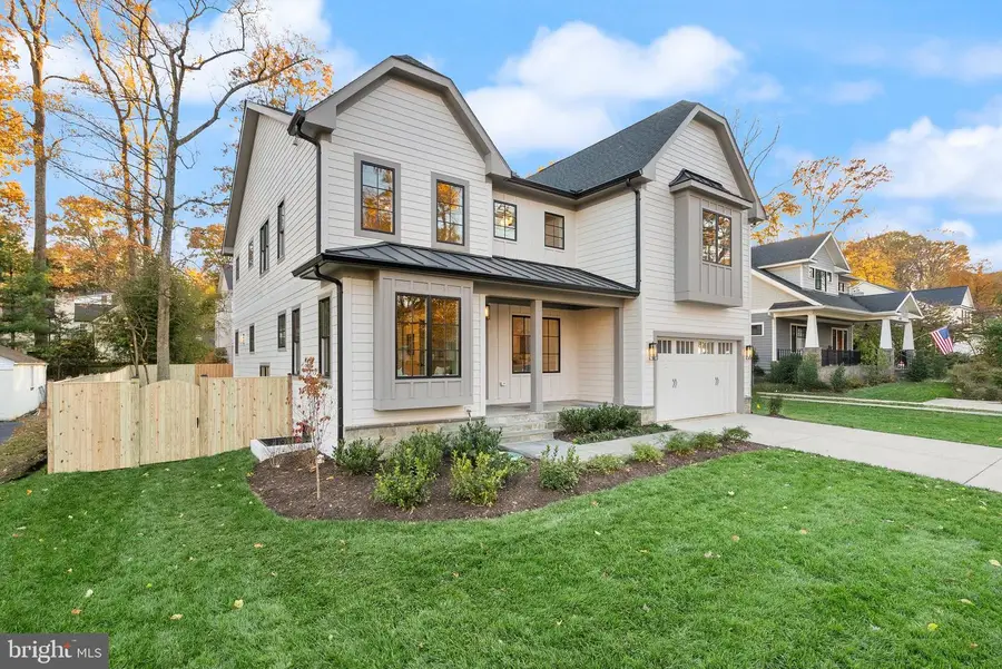 601 Timber Ln, Falls Church, VA 22046 - Image #2