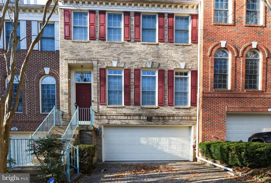 128 Rees Pl, Falls Church, VA 22046 - Image #3