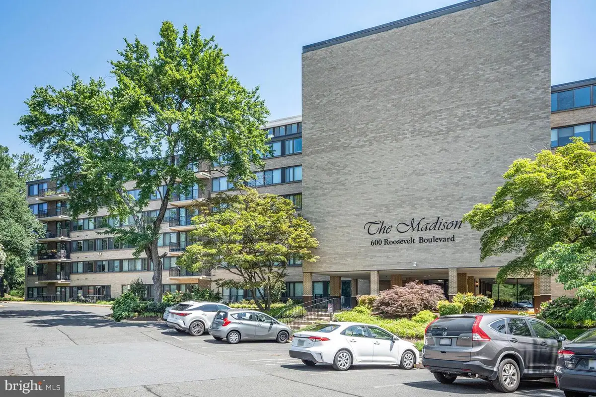 600 Roosevelt Blvd #510, Falls Church, VA 22044 - #1