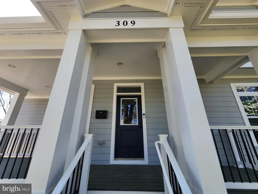 309 N Spring St, Falls Church, VA 22046 - #2