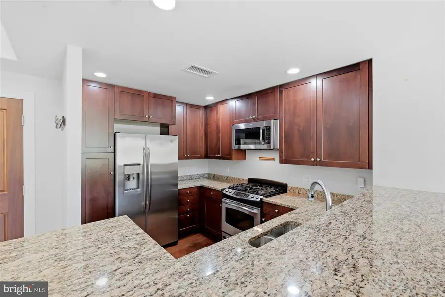 513 W Broad St #315, Falls Church, VA 22046 - #2