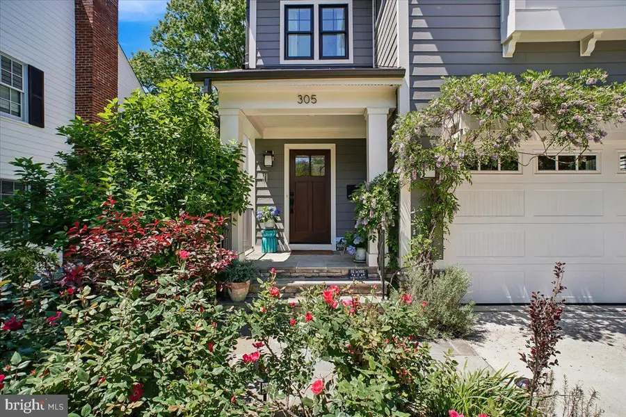 305 N Lee St, Falls Church, VA 22046 - #2