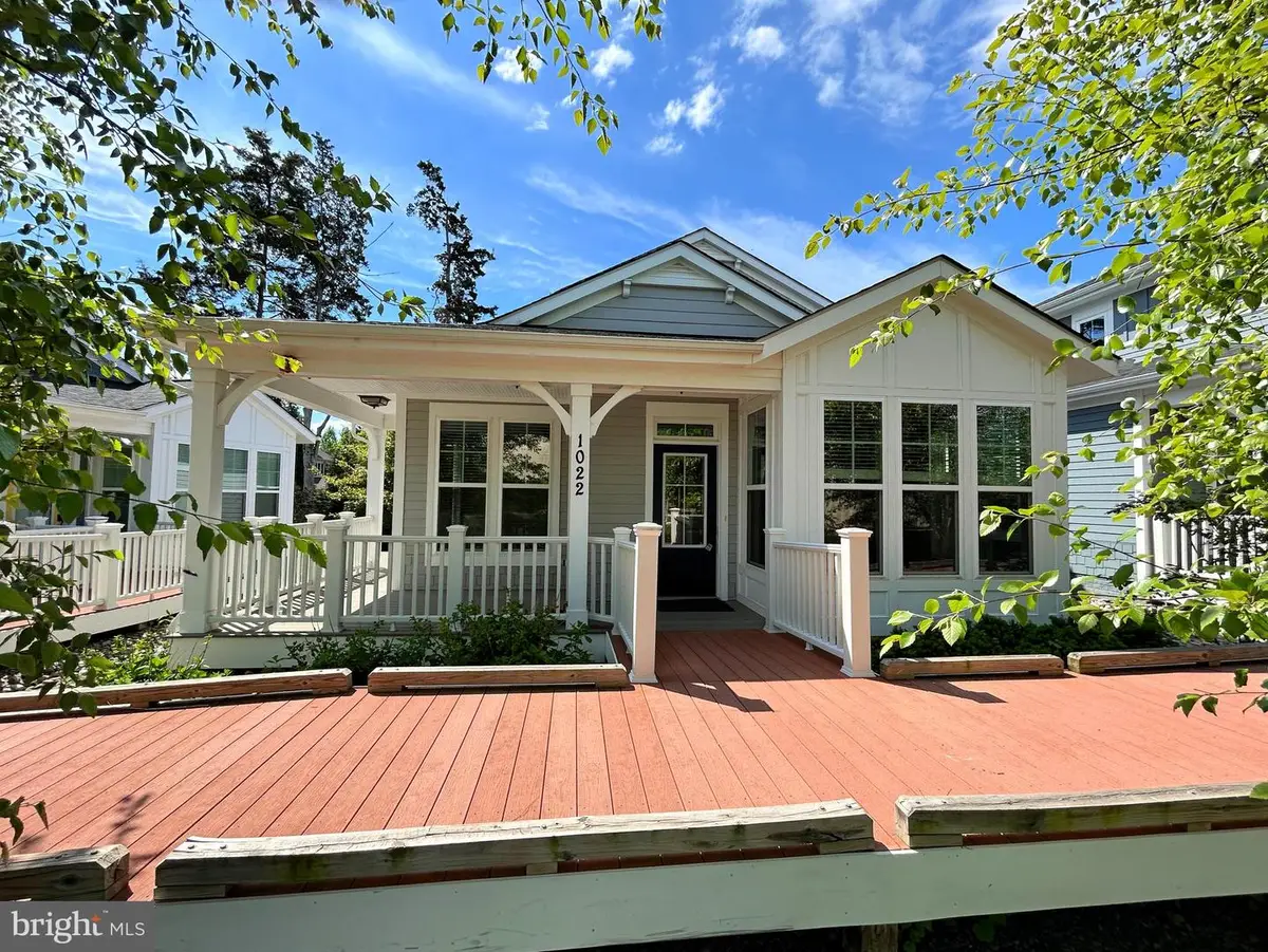 1022 Railroad Ave #4, Falls Church, VA 22046 - #1