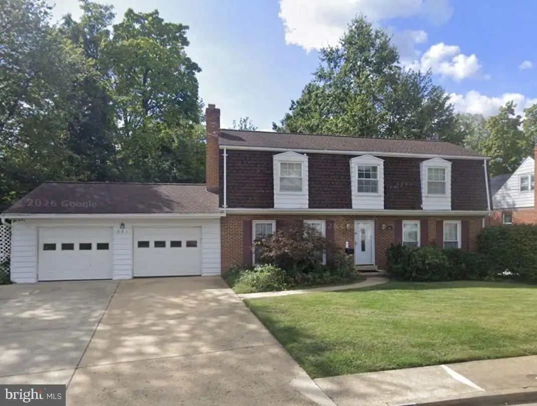 501 Greenwich St, Falls Church, VA 22046 - #1