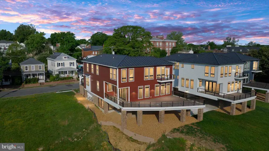 1111 Sophia St, Fredericksburg, VA 22401 - Image #3