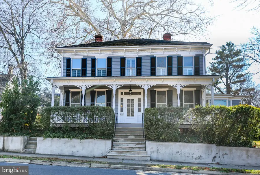 724 William St, Fredericksburg, VA 22401 - Image #2