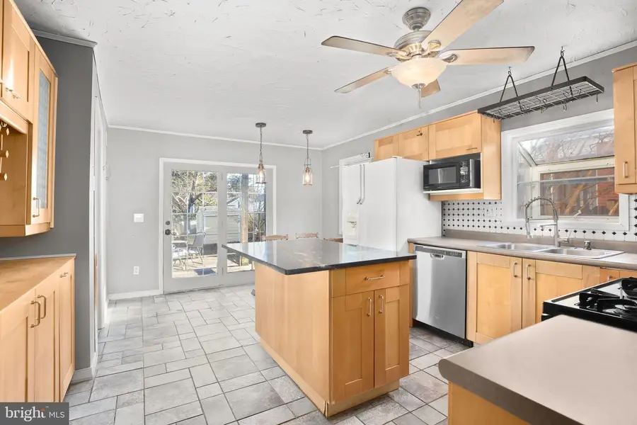 1415 Franklin St, Fredericksburg, VA 22401 - #3