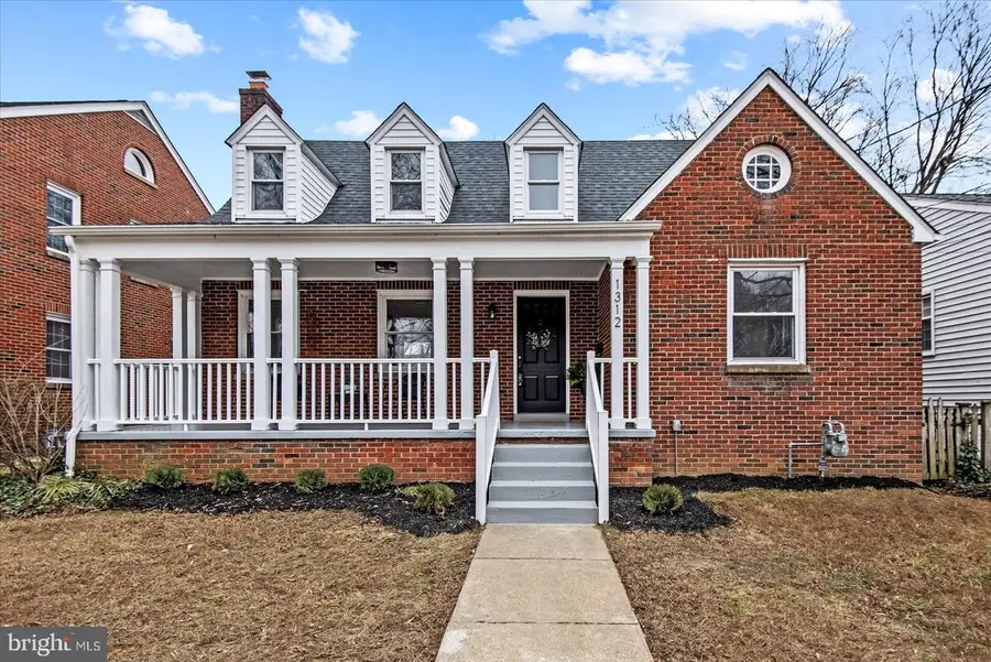 1312 Rowe St, Fredericksburg, VA 22401 - Image #2