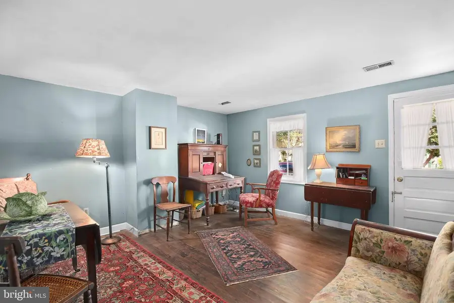 210 Princess Anne St, Fredericksburg, VA 22401 - Image #2