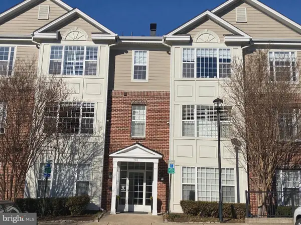 701 Cobblestone Blvd #108, FREDERICKSBURG, VA 22401