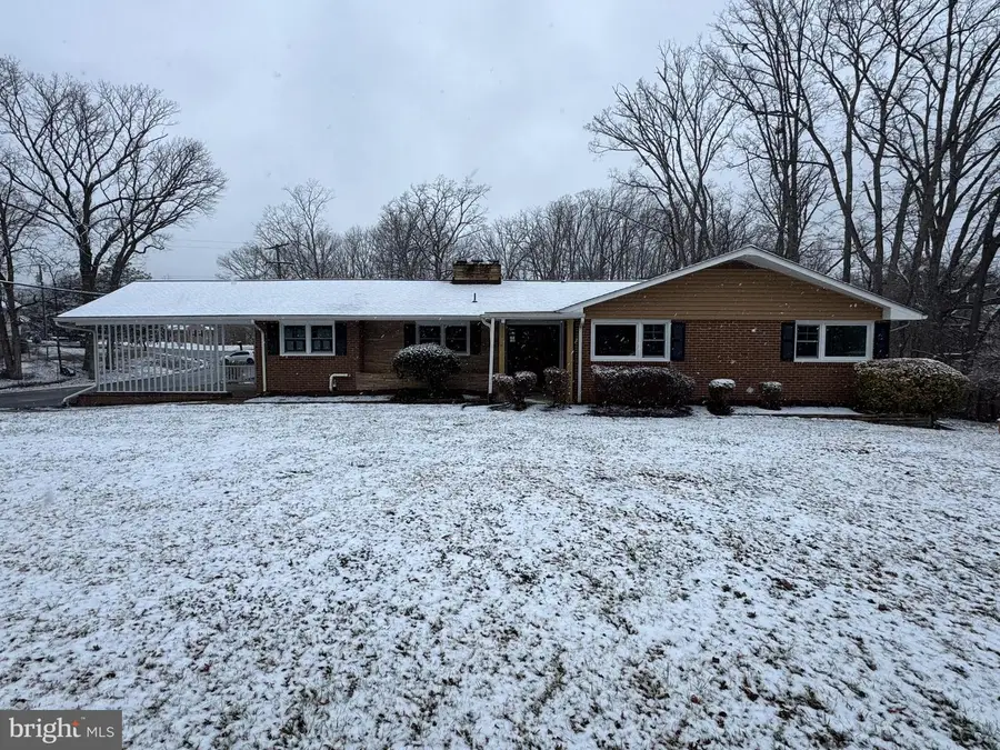 1808 Lafayette Blvd, Fredericksburg, VA 22401 - #2