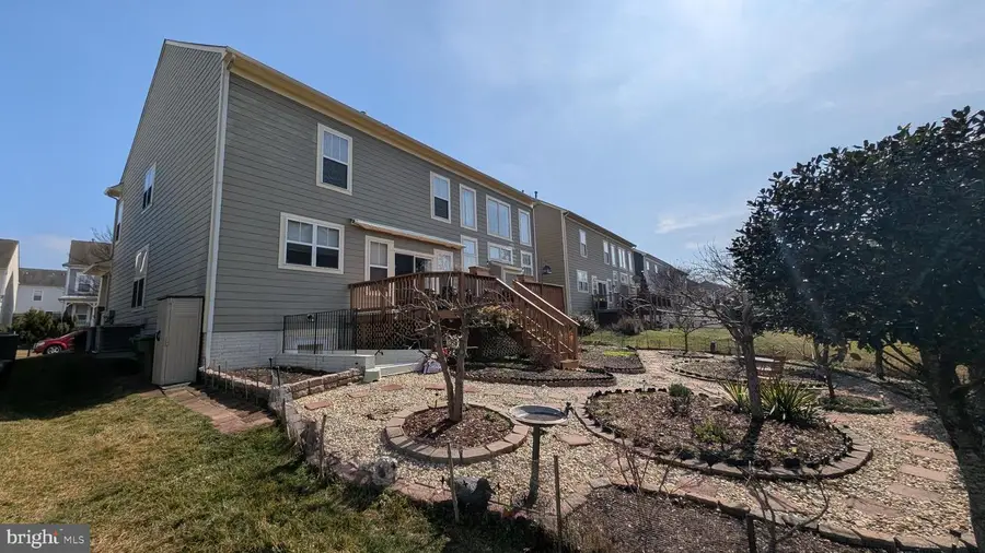 1108 Pickett St, Fredericksburg, VA 22401 - #3