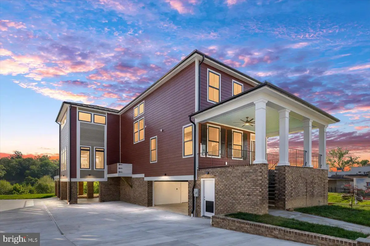 1111 Sophia St, Fredericksburg, VA 22401 - #1