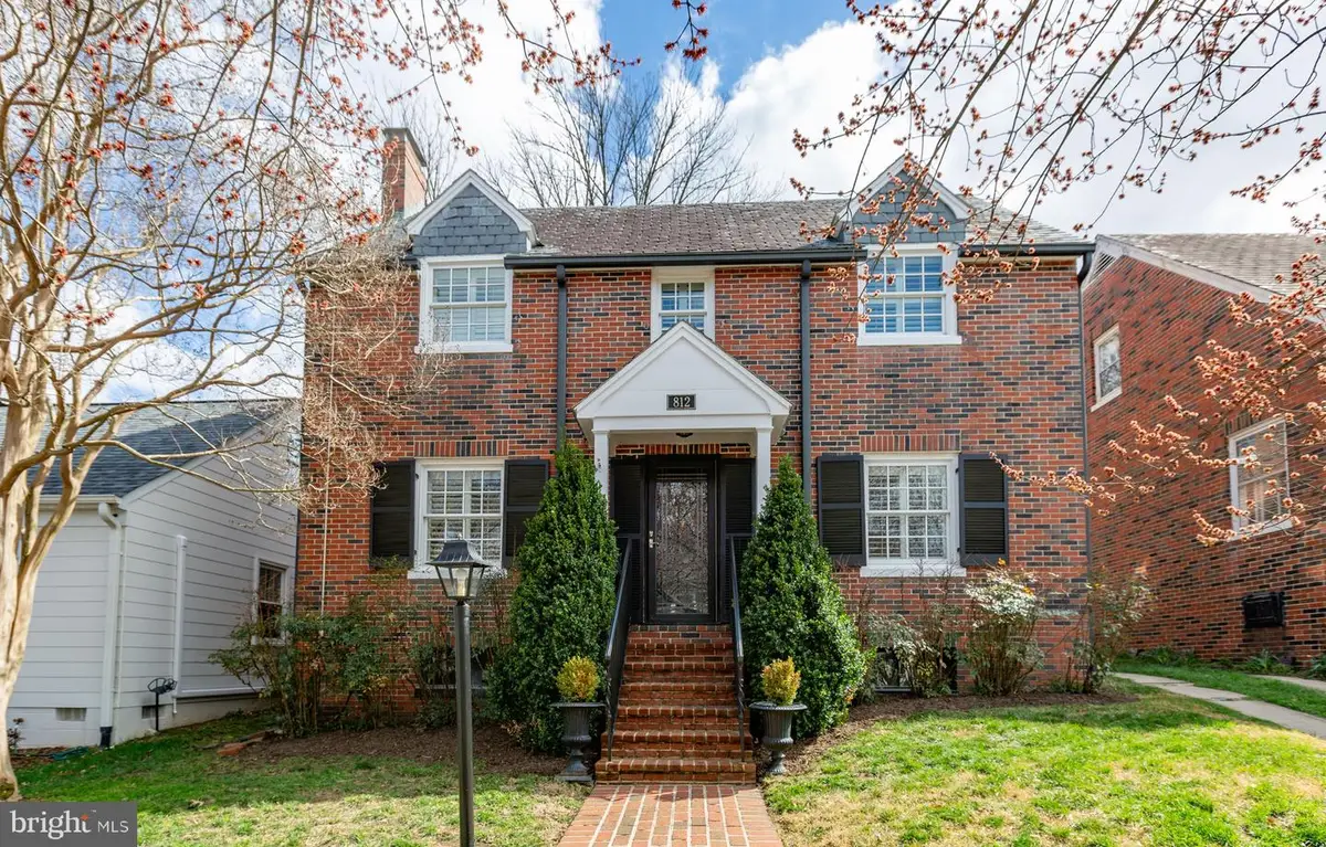 812 Marye St, Fredericksburg, VA 22401 - #1