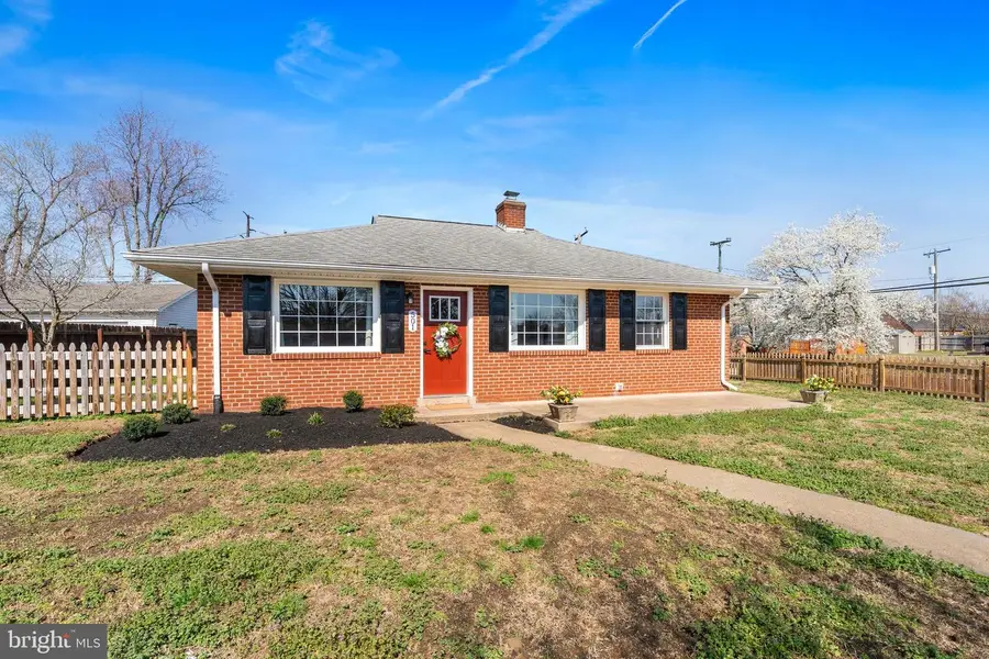 501 Hanson Ave, Fredericksburg, VA 22401 - #2