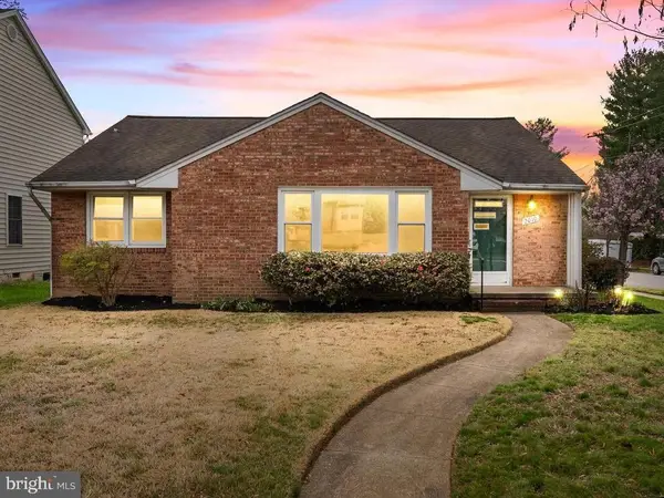 2010 Washington Ave, FREDERICKSBURG, VA 22401