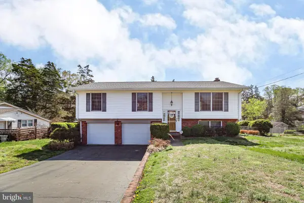 305 Cannon Cir, FREDERICKSBURG, VA 22401