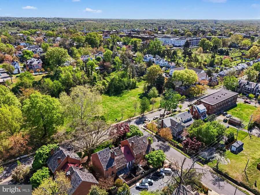 1306 Kenmore Ave #4, Fredericksburg, VA 22401 - #2