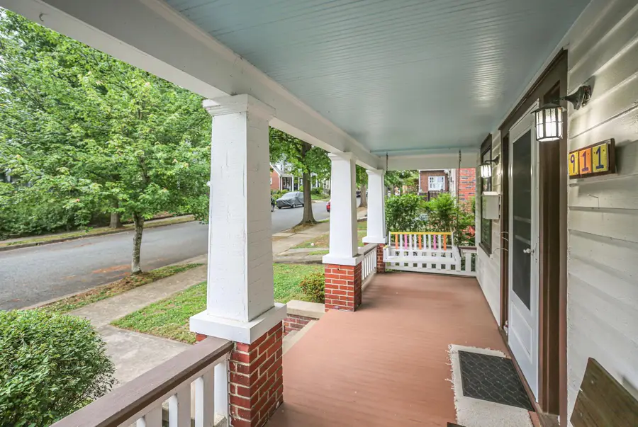 911 Brompton St, Fredericksburg, VA 22401 - #3