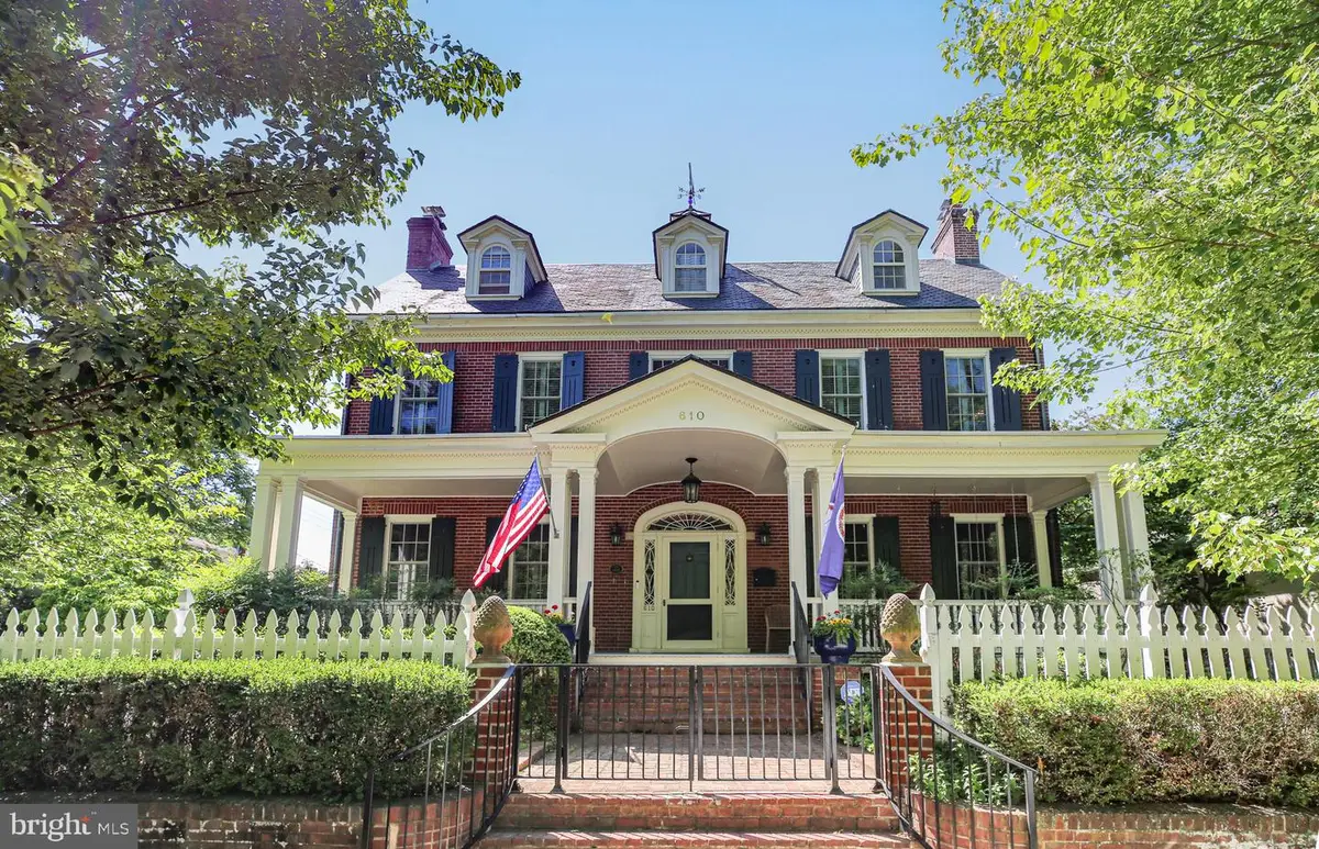 610 Lewis St, Fredericksburg, VA 22401 - #1